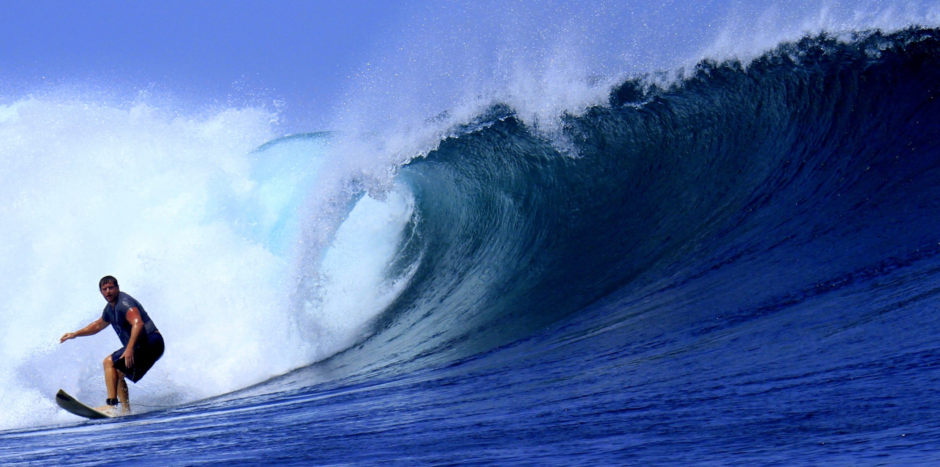 Winston Cowie surfing GLand, Indonesia