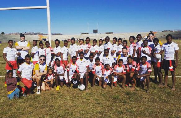 And the result in Madagascar - a full team kitted out in Abu Dhabi Saracens kit!